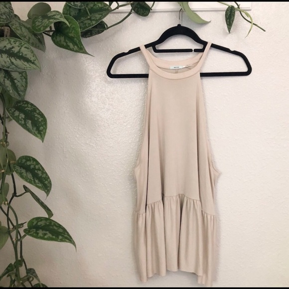 Urban Outfitters Tops - Urban Outfitters Kimchi Top 🌙